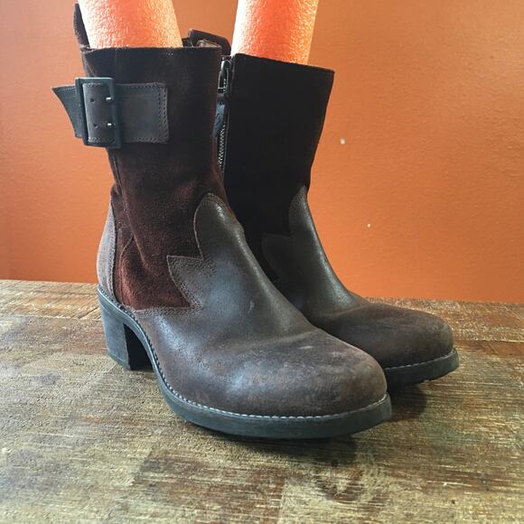 Olukai Kaiulani Boots Womens 9 Brown Suede Waxed Leather Boho Buckle Distressed - Picture 3 of 10